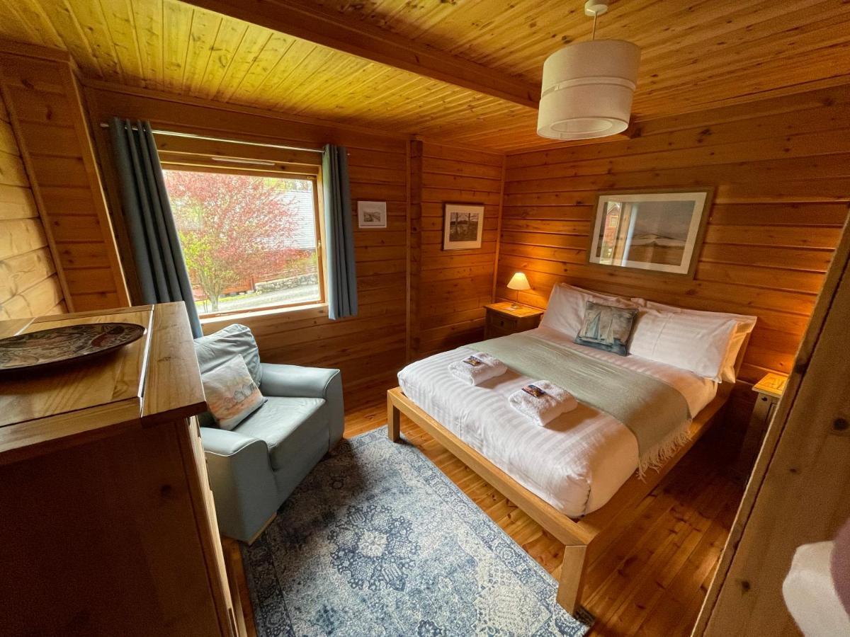 Luxury 3 Bedroom, 3 Bathroom Lodge With Hot Tub Llanbedr  Eksteriør bilde