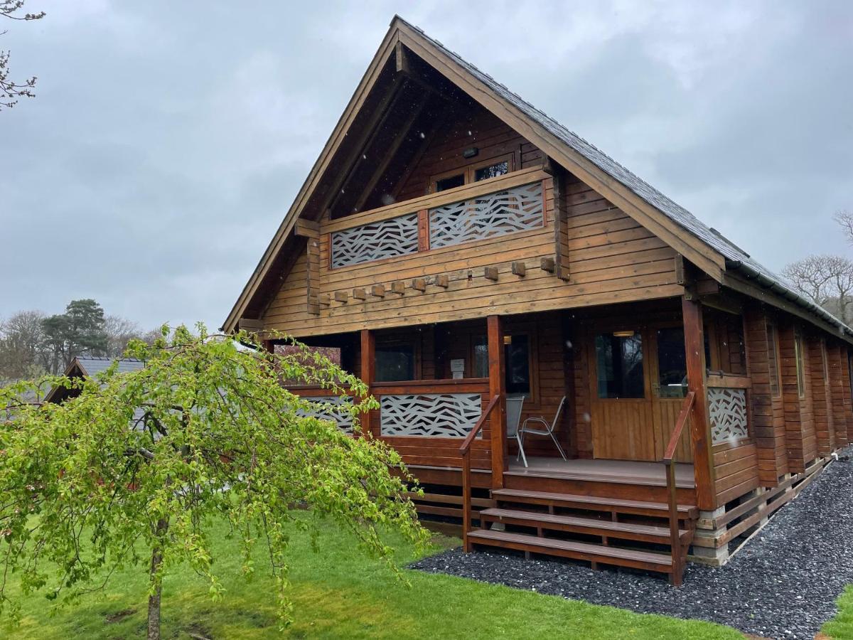 Luxury 3 Bedroom, 3 Bathroom Lodge With Hot Tub Llanbedr  Eksteriør bilde